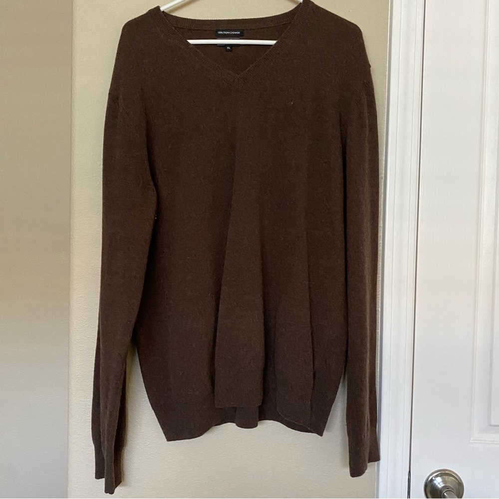 MANTOVANI STUDIO Burgundy 100% Cashmere V-Neck Sweater
